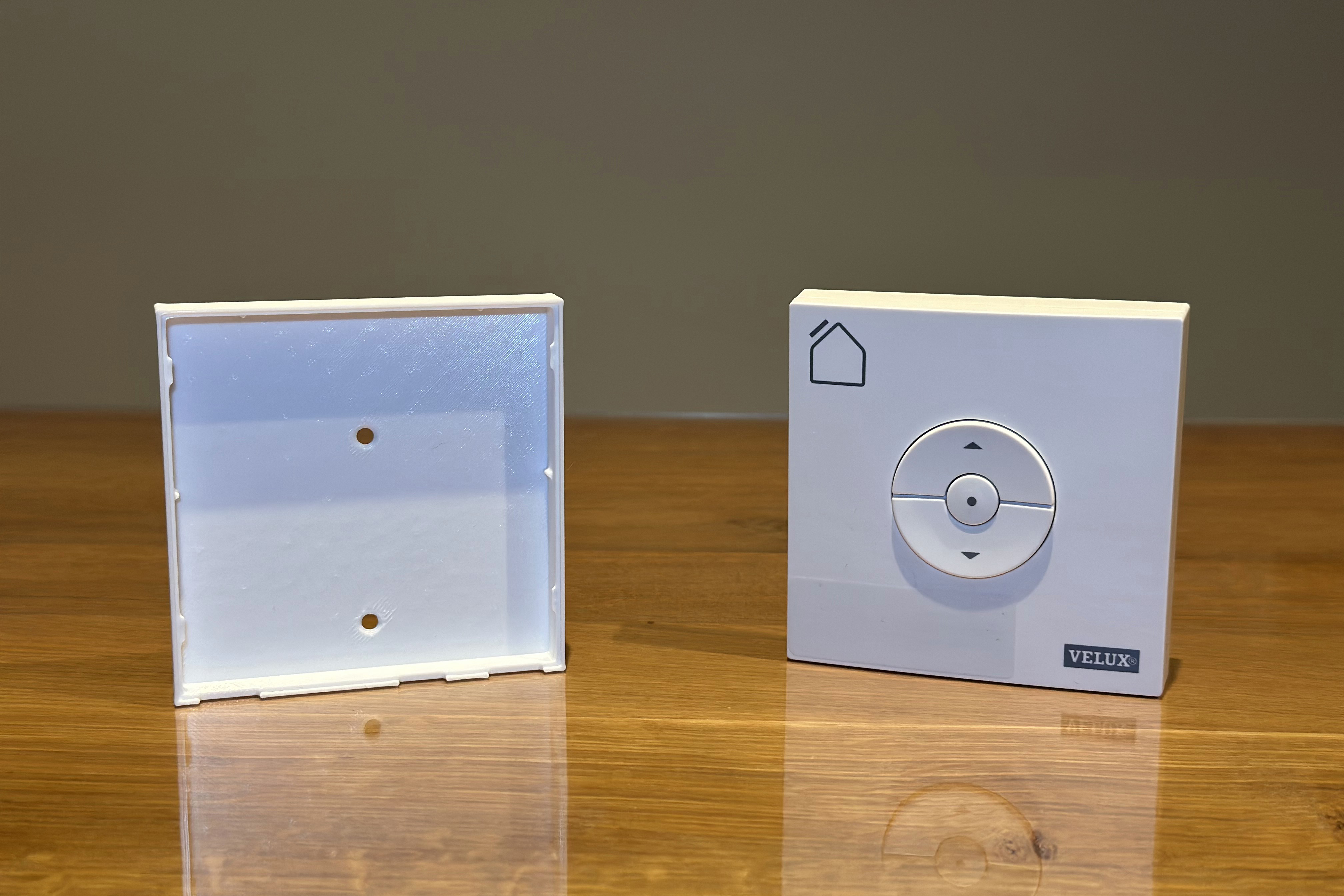 Replacement shell for the back of the Velux Integra wireless wall switch KLI 310, 311, 312, 313 - from 2021