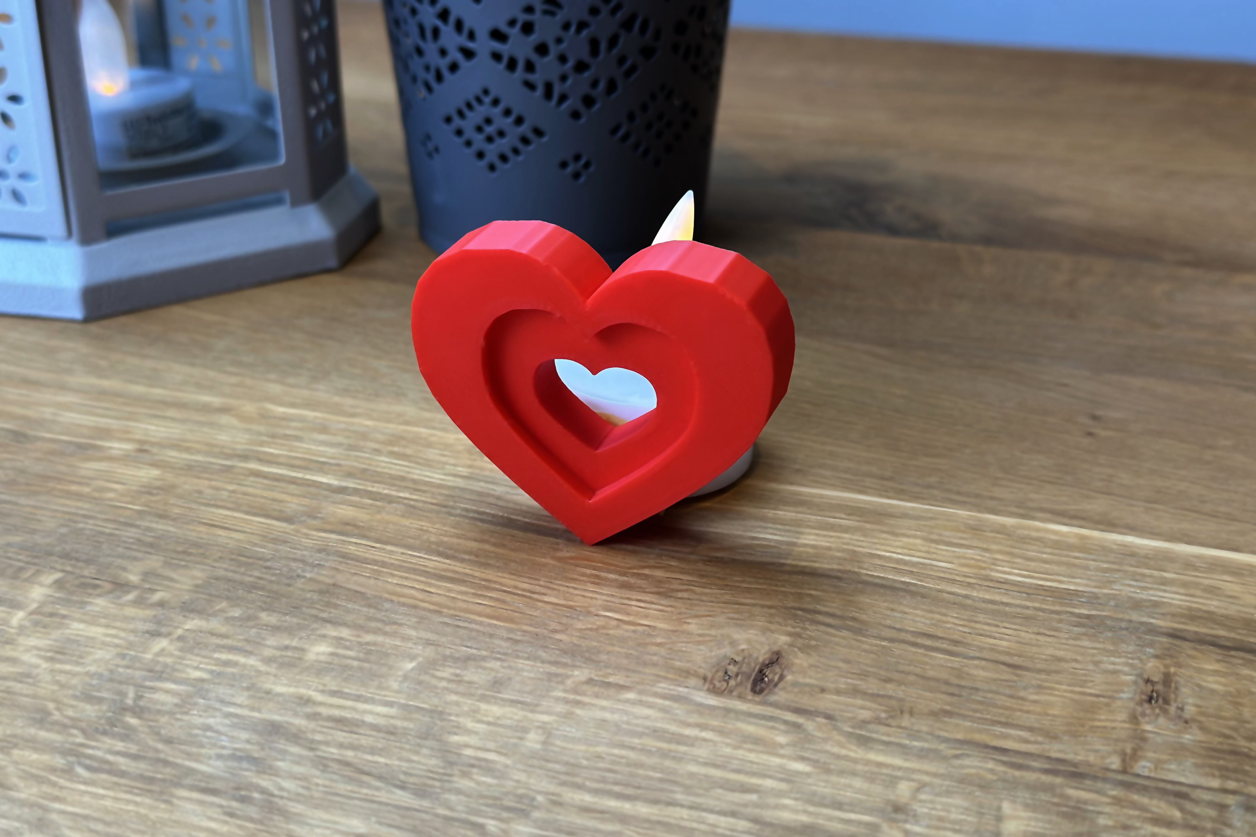 3-faceted heart as a decoration or as a gift for loved ones